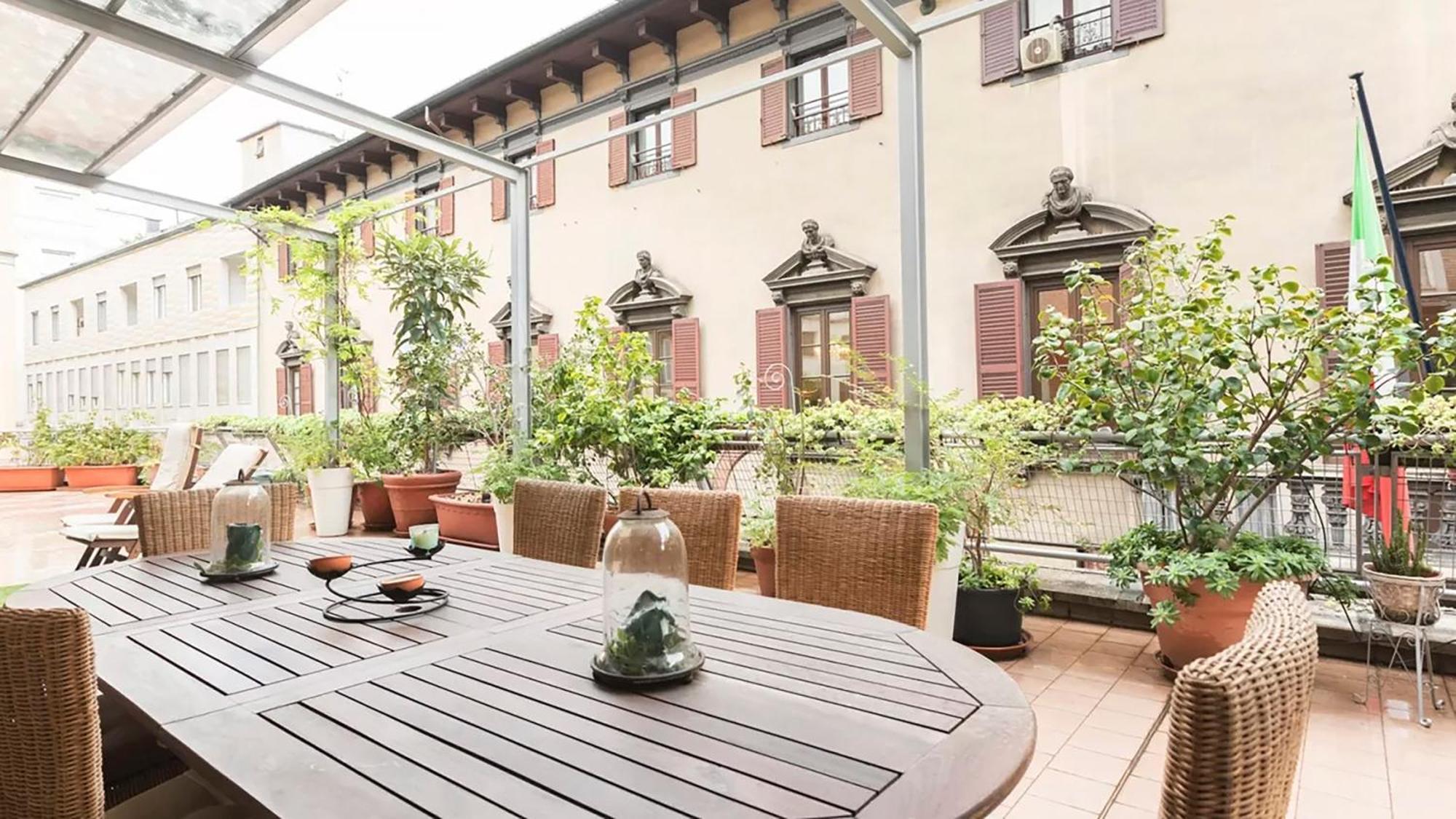 Classbnb - Two Apartments 400 Meters From The Duomo Milano Exteriör bild