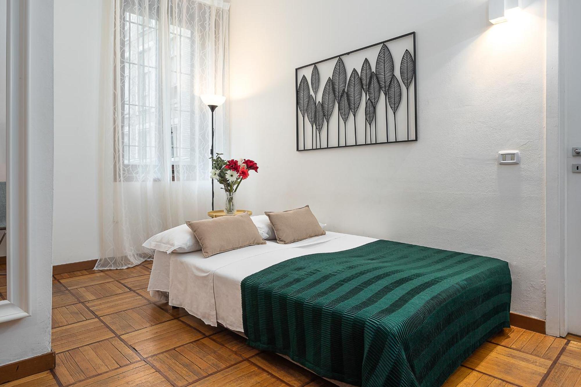 Classbnb - Two Apartments 400 Meters From The Duomo Milano Exteriör bild